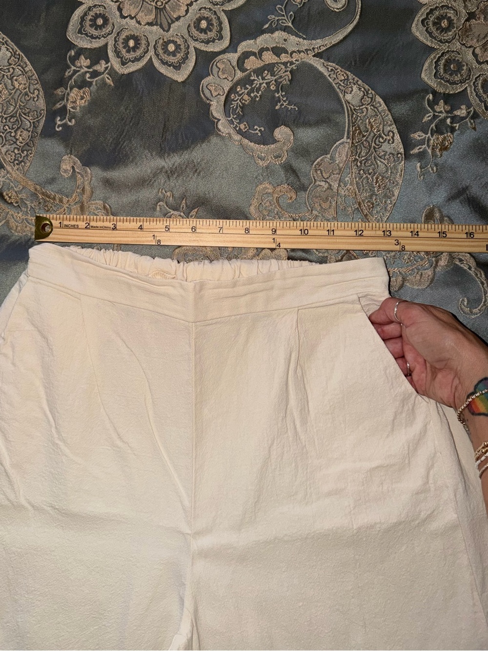 Cream Wide-Leg Pants with Button-Front Vest - Picture 10 of 13